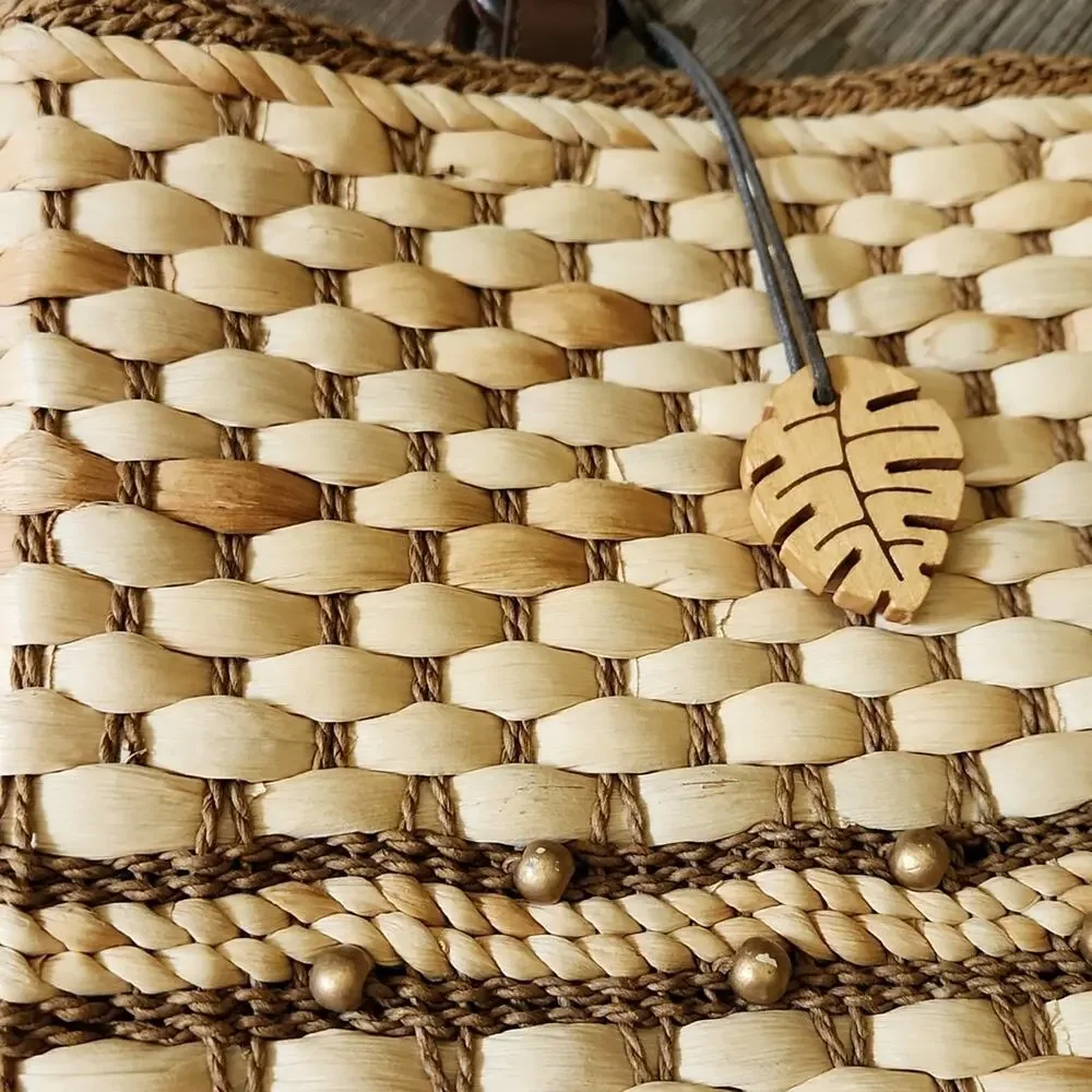Woven Tan and Brown Cornhusk Purse Handbag‎ Boho Native Neutral Beaded Tropical